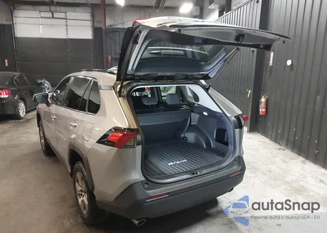 2022 Toyota Rav4 Xle from USA, damaged, VIN 2T3P1RFV7NW271885